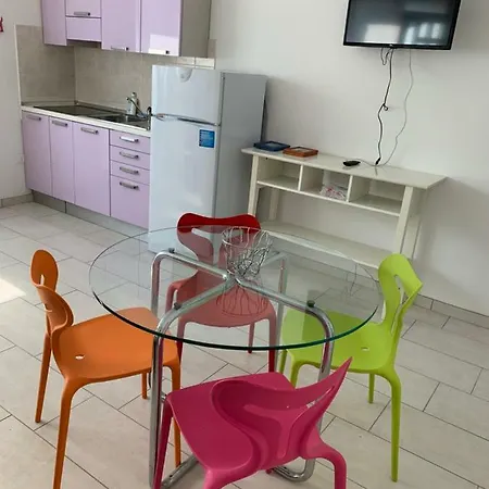 Pineta A Mare Apartment *