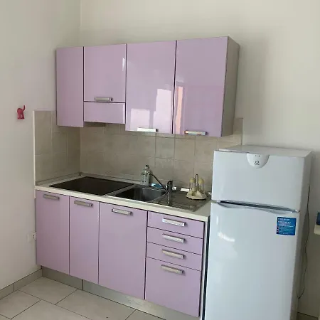 Pineta A Mare Apartment *