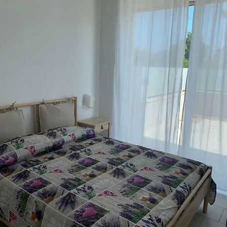 Pineta A Mare Apartment *